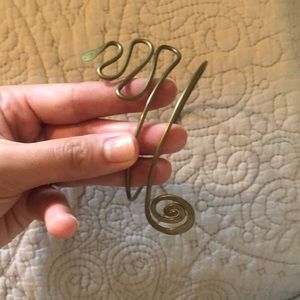SOLD ❌ Hammered gold arm band